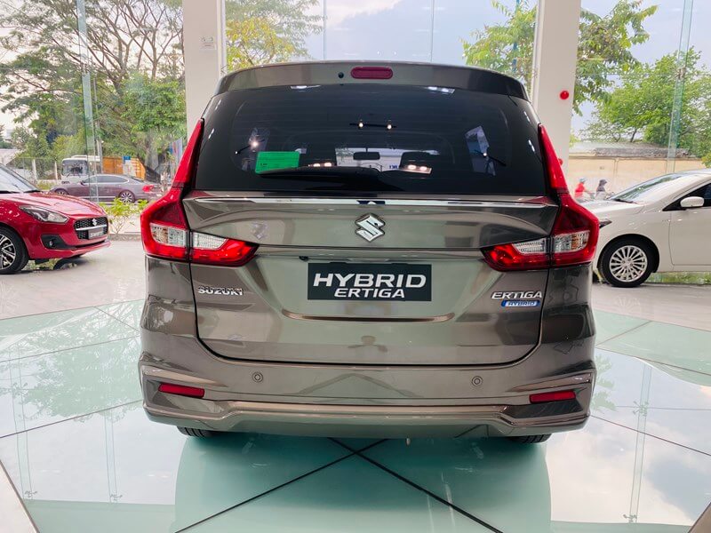 Suzuki Ertiga Hybrid AT : giá xe, giá lăn bánh và khuyến mãi