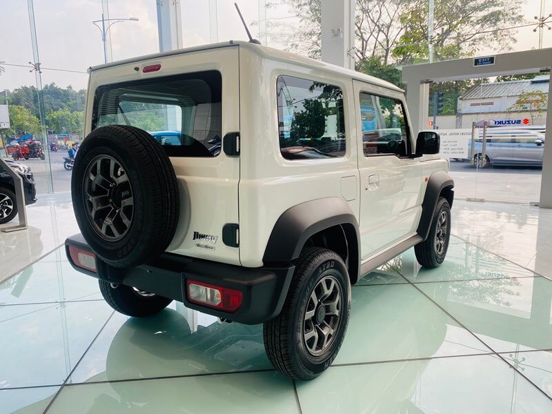 Suzuki Jimny giá xe, giá lăn bánh và khuyến mãi