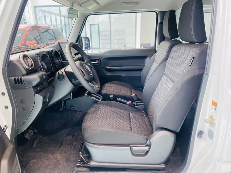 Suzuki Jimny giá xe, giá lăn bánh và khuyến mãi