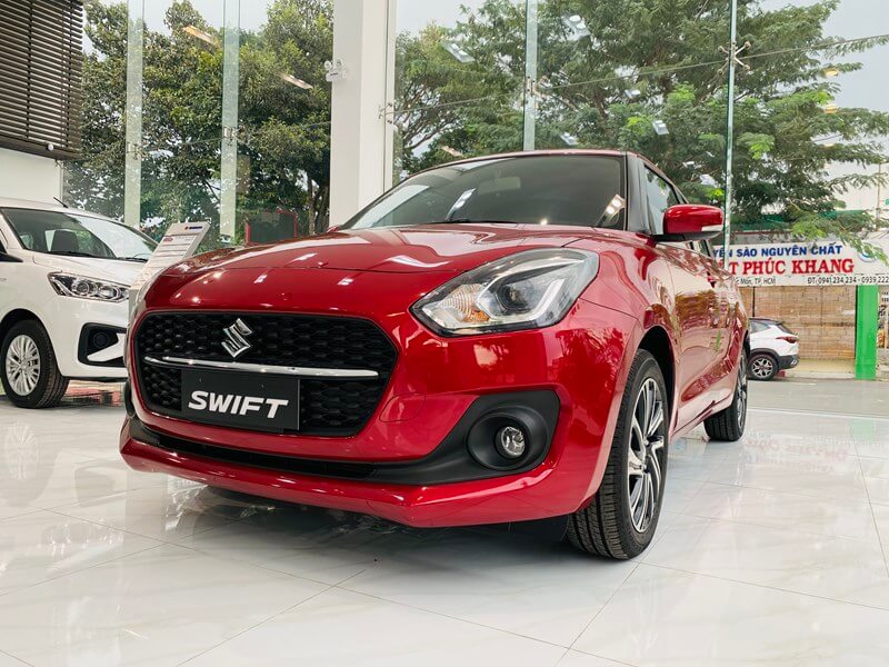 Suzuki Swift gia xe gia lan banh va khuyen mai
